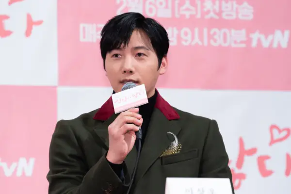 kpop mykpopmania.art