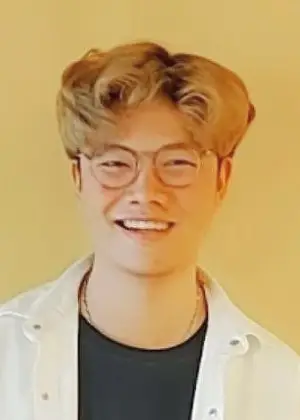 Juego Kirati Kumsat en Never Let Me Go Drama tailandés (2022)