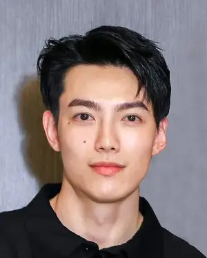 アーロン・ライ