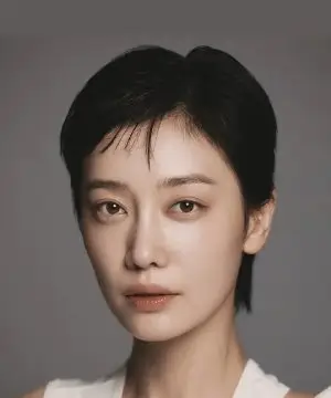 Kim Hi Eo Ra