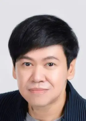 X Nuttapong Mongkolsawas en el drama tailandés de amor sin rostro (2023)