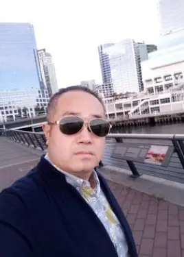 Dens Sji Bins ķīniešu drāmā “Noslēpumainā lotosa grāmatiņa” (2023)