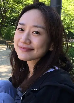 Ak, Jung Mi filmā Burning Korean Movie (2018)