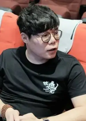 Shiyiyue nel dramma cinese The King's Avatar (2019)