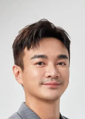 Niks Tais Taivānas drāmā 'Light the Night' (2021)