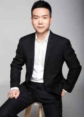 Li Zhan Ying ve filmu Padat do tvého úsměvu čínské drama (2021)