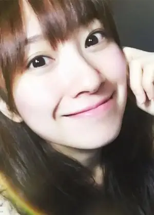 Jia Chang ve filmu Falling Do Your Smile čínské drama (2021)