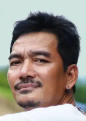 キンポルシェのベルム・プラソン・スクソムコーン タイドラマ(2022)