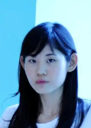 Kim Minta Bhanaparin en el drama tailandés Eclipse (2022)