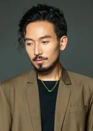 Zhou Yao Yi Kuan w chińskim dramacie „Najpiękniejsza ty na świecie” (2021)