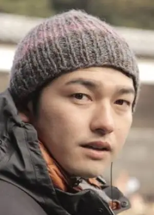 Kondo Ryuto en la película japonesa de monstruos (2023)