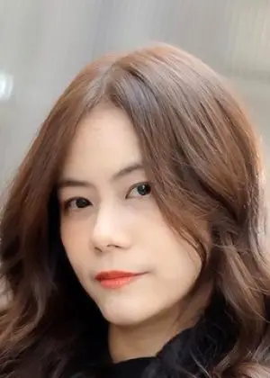 Amp Achariya Dulyapaiboon i Fish Upon the Sky Thai Drama (2021)