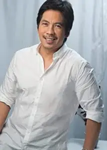 Џеси Лукас у филипинској драми Мариа ла дел Баррио (2011)