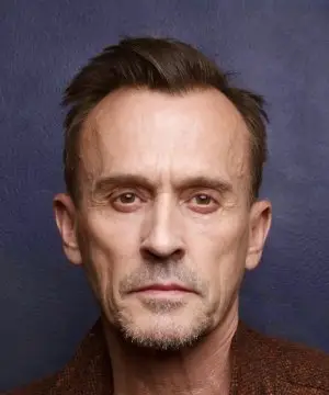 Robert Knepper