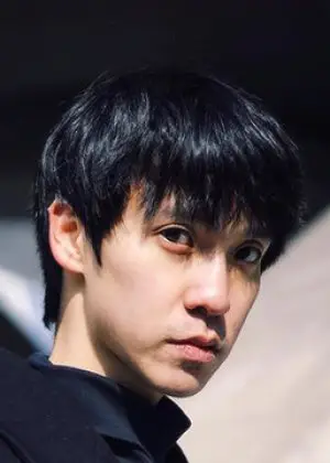 جيم بيشارن ويمولشايبورن في الدراما التايلاندية خطوة بخطوة (2023)