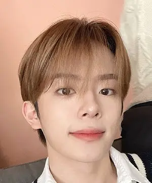 يو كانغ مين