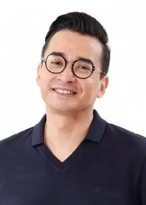 Nino Maethanene Buranasiri nel dramma tailandese So Wayree (2020)