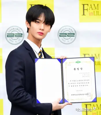 Idols uteksaminert fra Hanlim Arts School og Lila Art High School