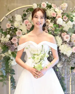 L'attrice Han da Gam lega il nodo parla dei piani per la luna di miele e i bambini in mezzo alle riprese per Touch