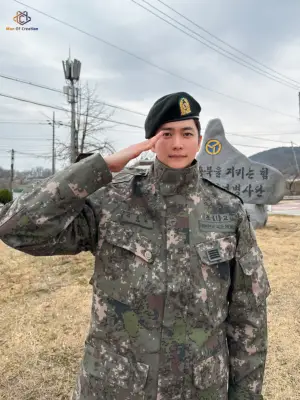 Kang Tae Oh descarregado do militar