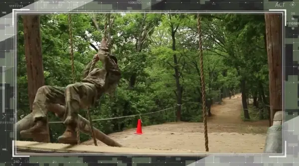 El joven K de Day6 habla sobre su experiencia militar en Katusa, ganando 'mejor guerrero', y más