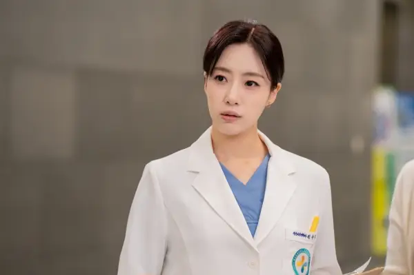 Ham Eun Jung es transforma en un psiquiatre apassionat en el proper drama romanç