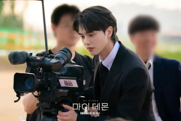 kpop mykpopmania.art