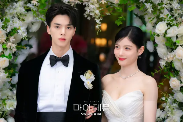 kpop mykpopmania.art