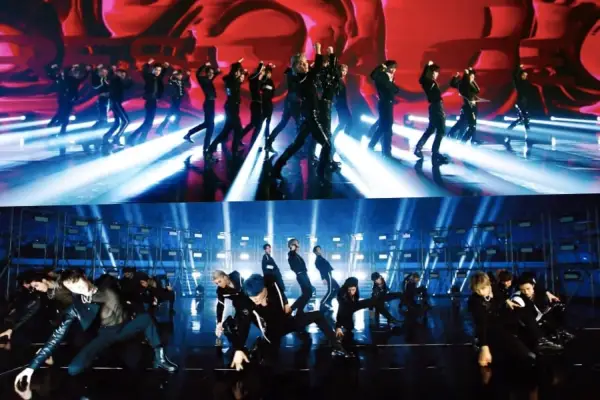 Sledujte: NCT wows s výkonem s vysokým oktanem, když kombinují 4 písně do 1 pro „rezonance“ MV